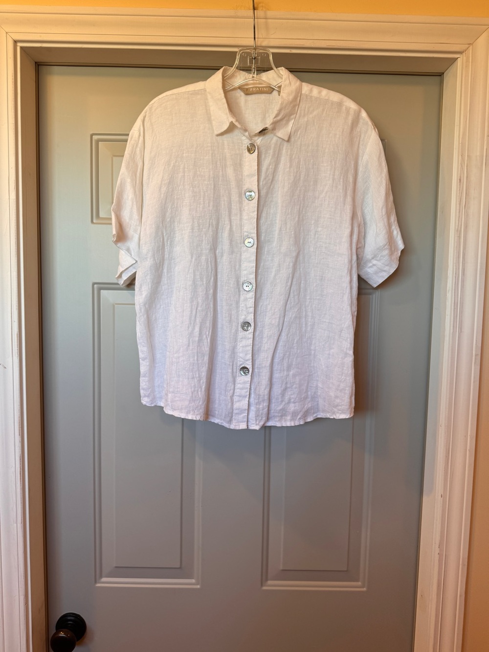 Fratini 100% Linen Button Front Shirt Women’s Small White Short Sleeve Collared